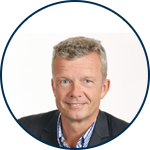 headshot of Claus Nehmzow